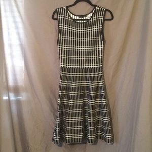 Women’s Black & White Lined Dress
